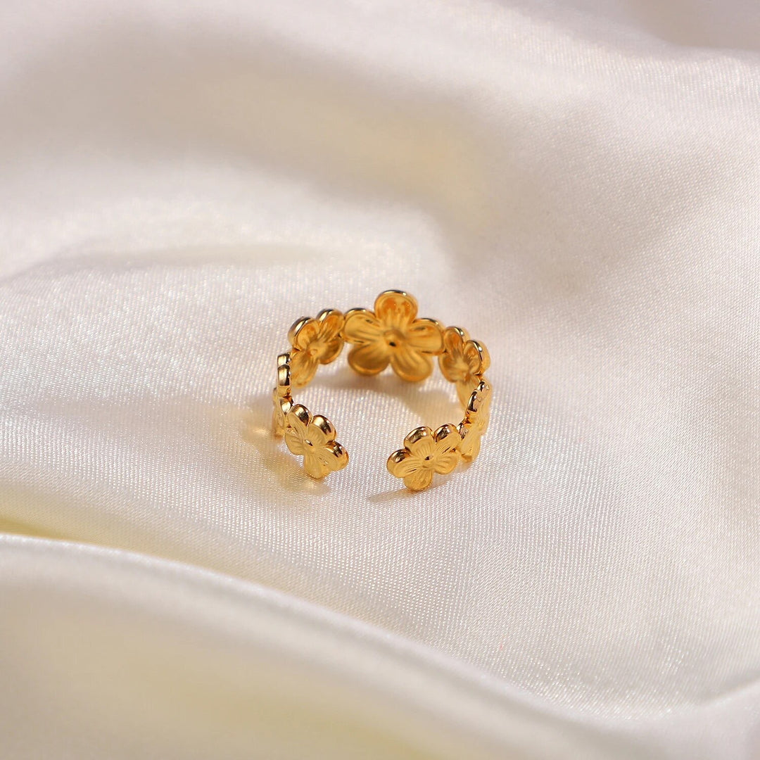 Capri Ring