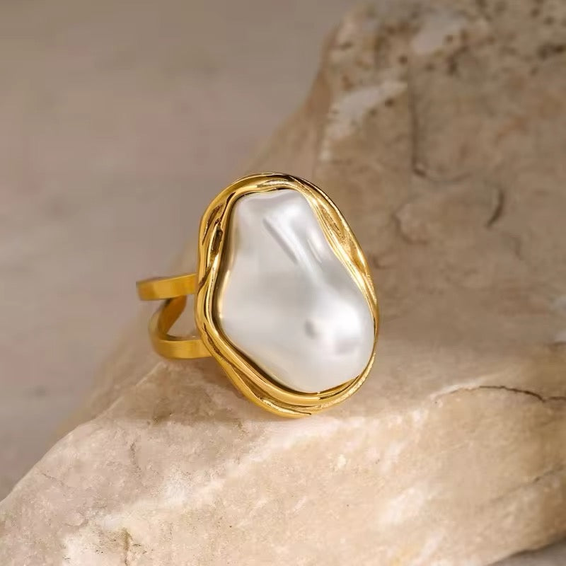 Pearl Ring