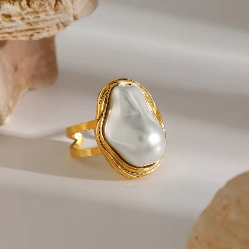 Pearl Ring